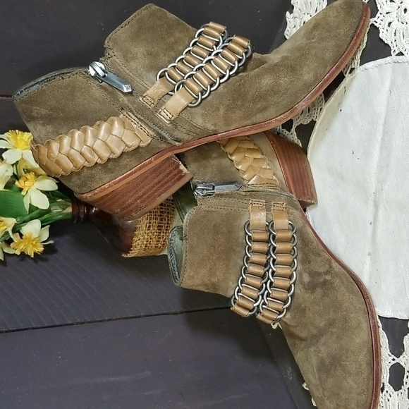 SAM Edelman suede ankle booties 6.5 - Picture 6 of 11